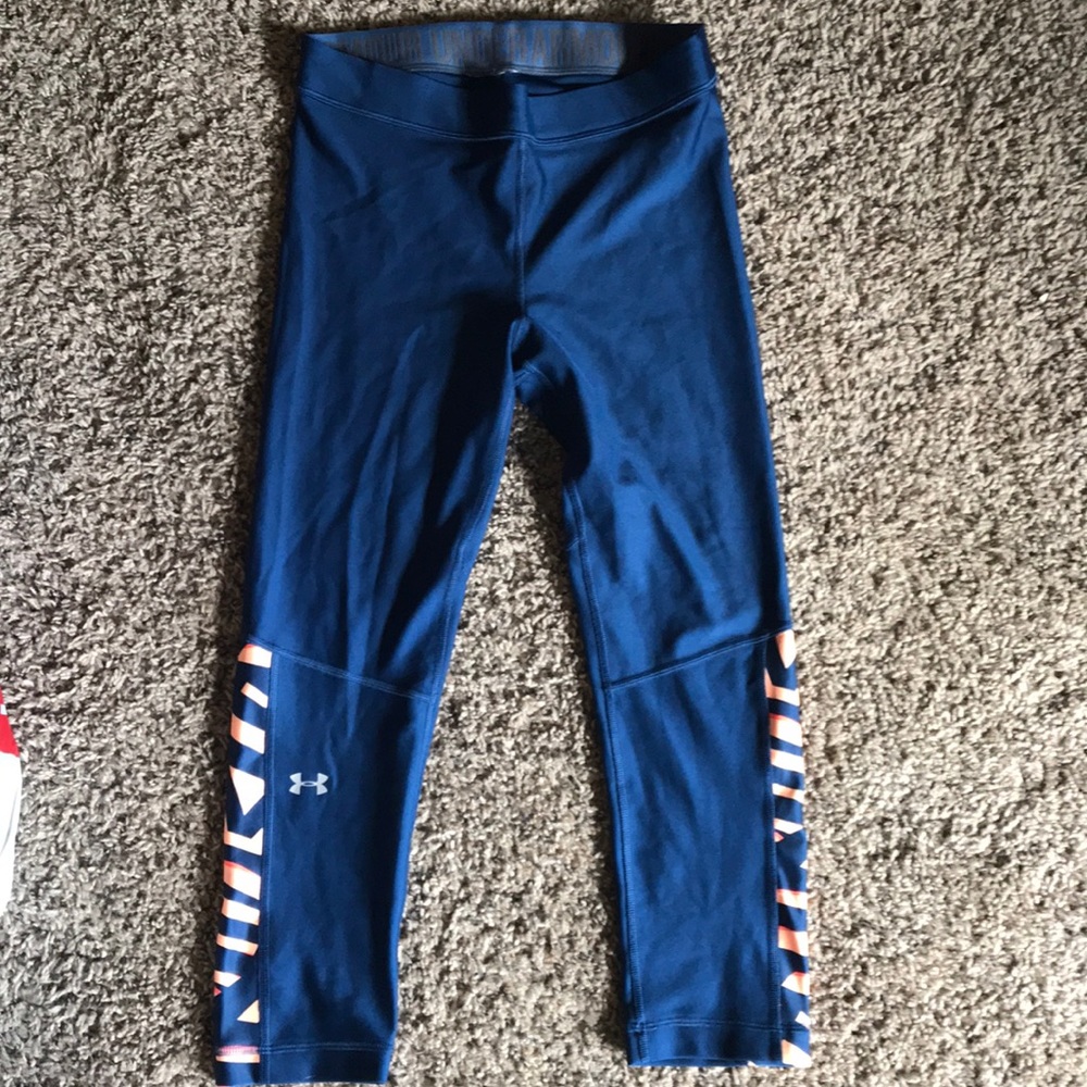 Blue Under Armour Capri workout bottoms
